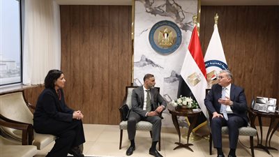  وزيرالبترول يستقبل رئيس شركة “أركيوس لبحث أنشطة الشركة