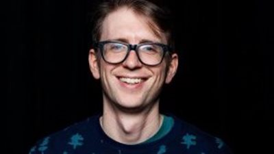 هل تصبح نيسان شريكًا لآبل؟ تحالف غير متوقع في عالم السيارات