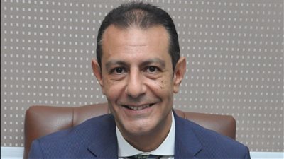 أنا ومدرس الكمبيوتر الفرنسي ومنتخب “اليد”!