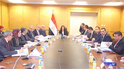 وزيرة التضامن الاجتماعي تترأس اجتماع مجلس إدارة بنك ناصر الاجتماعي