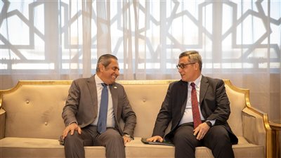 «العاصمة الإدارية» توقع عقد بيع أراضٍ مع السفارة الجزائرية لبناء مقرها الجديد