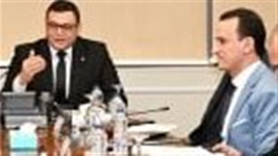 الشربيني يتفقد وحدات “سكن لكل المصريين” ومحطة رفع مياه التوسعات الشرقية بمدينة 15 مايو