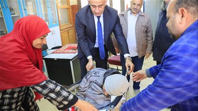 وزير التربية والتعليم في جولة مفاجئة بمدارس الفيوم 