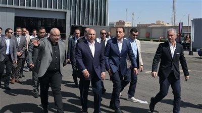 رئيس الوزراء يشهد افتتاح أعمال تطوير وتوسعة مصنع قنديل للصلب