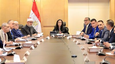 وزيرة التضامن الاجتماعي تترأس اجتماع مجلس إدارة بنك ناصر لمناقشة خطته المستقبلية