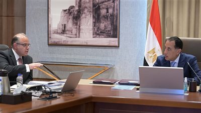 مدبولي يلتقي رئيس هيئة الرقابة المالية لبحث تطوير القطاع المالي غير المصرفي