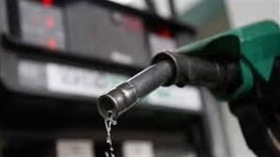 متحدث الوزراء: انخفاض أسعار البترول عالميًا لا ينعكس فورًا على التعاقدات الحكومية