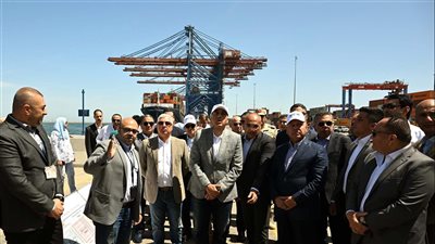 الوزراء:توسعات بـ500 مليون دولار ترفع الطاقة إلى 7 ملايين حاوية سنوياً ببورسعيد