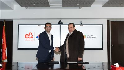 إي آند مصر توقع شراكة حصرية مع Scene Cinemas لتقديم تجارب ترفيهية استثنائية لعملائها