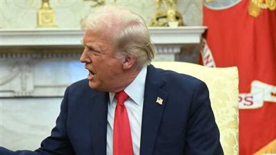 ترامب ينتقد أبل بسبب خطط تصنيع آيفون في الهند