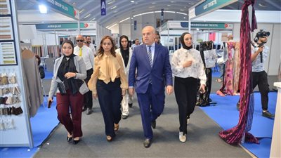  «سفير مصر بالمغرب» يزور المعرض الدولي للنسيج والموضة بالدار البيضاء بمشاركة شركات مصرية