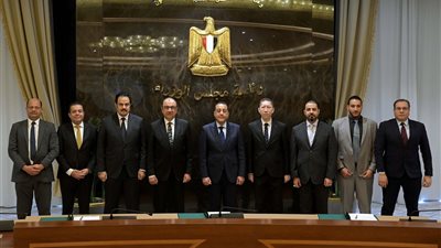 باستثمارات 1.7 مليار جنيه.. تأسيس شركتين لإنتاج ألياف البوليستر واللباد الصناعي في البحيرة