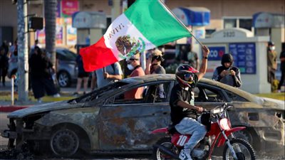 ترامب يأمر بنشر 2000 جندي من الحرس الوطني في لوس أنجلوس 