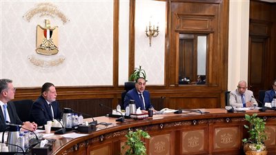 مدبولي يتابع خطة تأمين احتياجات البلاد من الوقود والغاز الطبيعي استعدادًا للصيف