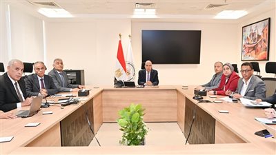 وزير الري يتابع حالة المياه بالمحافظات خلال موسم الاحتياجات القصوى
