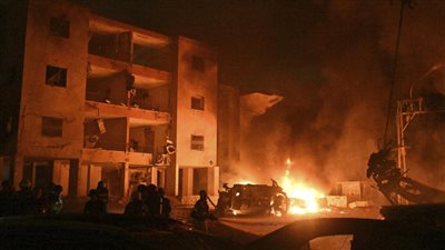 إيران تقصف تل أبيب وحيفا بالصواريخ.. ومخاوف من اتساع رقعة الصراع في الشرق الأوسط