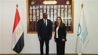 رئيس البريد المصري تستقبل المدير التنفيذي لبريد كوت ديفوار