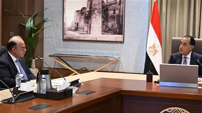 رئيس الوزراء يستعرض مع رئيس الرقابة المالية ملفات تعزيز التحول الرقمي 