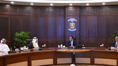 رئيس الوزراء يبحث مع “سمو القابضة” ضخ استثمارات جديدة في السوق المصرية 