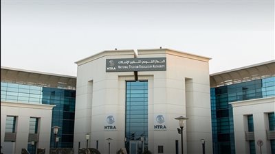 تنظيم الاتصالات :استمرار الإعفاء لجهاز واحد مع الراكب.. وإيقاف الأجهزة المتلاعب بها