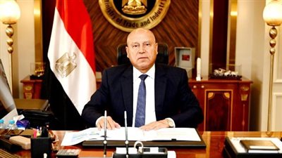 وزارة الصناعة تستعرض مزايا الطرح الاستثنائى لـ36 مصنعا جاهزا للتشغيل الفوري