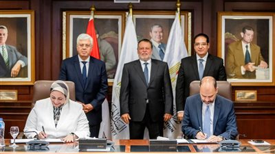 محافظ المركزي ووزير التعليم العالي يطلقان برنامج بكالوريوس العلوم المصرفية بالتعاون مع جامعات مصرية