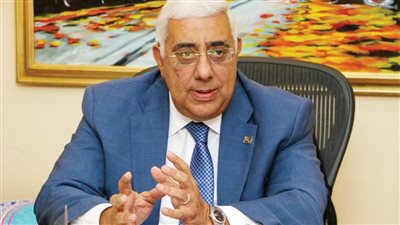 أشرف القاضي يتقدم باستقالته من رئاسة المصرف المتحد  