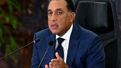 رئيس الوزراء يستعرض تقريرا من اتحاد الغرف التجارية بشأن مبادرة خفض الأسعار