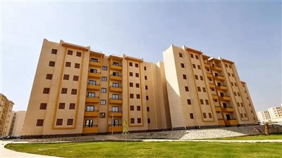 وزير الإسكان يتفقد محاور وطرق مدينة الشروق ويوجه بالاهتمام بأعمال الصيانة والزراعات