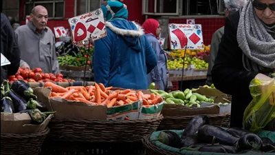 توقعات بتراجع التضخم السنوي في مصر إلى 12.7% خلال أغسطس
