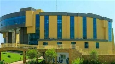 القاهرة للخدمات التعليمية تنفي وجود أحداث جوهرية وراء تحركات سهمها بالبورصة