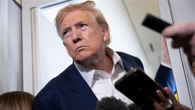 إجراءات ترامب المفاجئة بشأن تأشيرات H-1B تربك العاملين الهنود والصينيين وتثير فوضى في المطارات الأمريكية