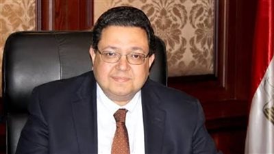 زياد بهاء الدين: الاقتصاد يتحسن بالأرقام.. لكن المواطن لا يشعر لأن الأجور لم تلحق بالأسعار