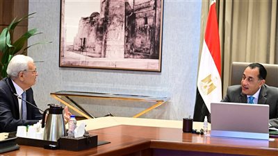 رئيس الوزراء يبحث مع «برايم للاستشارات التجارية» جهود تطوير الخدمات الرقمية للمواطنين 