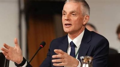 استقالة المدير العام ورئيسة الأخبار في “بي بي سي” بعد اتهامات البيت الأبيض