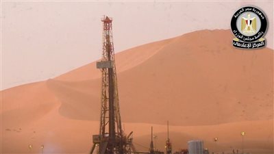 البترول تعلن كشفًا جديدًا للغاز في الصحراء الغربية بمعدل إنتاج 16 مليون قدم مكعب يوميًا