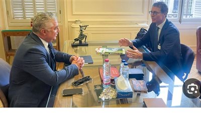 رئيس المنطقة الاقتصادية لقناة السويس يواصل جولته الترويجية في فرنسا 