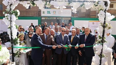 البنك الأهلي المصري يفتتح مدرسة السلام الإعدادية بمحافظة المنيا 