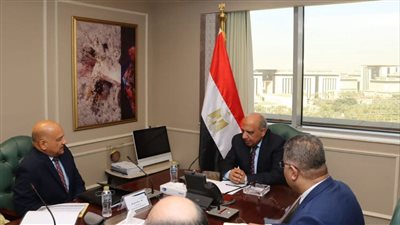 وزير الكهرباء يجتمع بجهات التعدين والمواد النووية لتعظيم الاستفادة من الخامات الأرضيّة النادرة