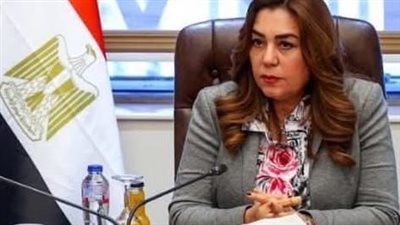 قرار حكومي بتخفيض رسوم تراخيص المحال العامة لمدة 6 أشهر