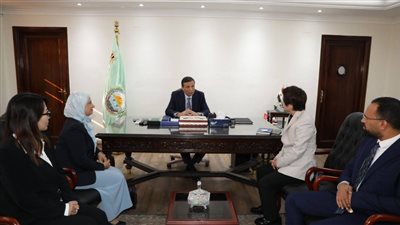 وزير الزراعة يبحث مع وفد صيني مستجدات إنشاء مصنع متطور للمبيدات بتكنولوجيا عالمية في مصر