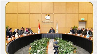 وزير الإسكان يوجّه بسرعة تقنين أوضاع الأراضي المضافة بالمدن الجديدة