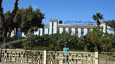 رئيس الوزراء يتفقد مستشفى الكرنك الدولي بالأقصر