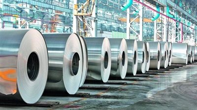 «مصر للألومنيوم» توضح حقيقة الاتفاقات العالمية وتكشف تفاصيل مشروعات زيادة الإنتاج والفويل