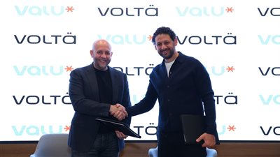 «ڤاليو» و«ڤولتة» توقعان شراكة استراتيجية لتمويل السيارات الكهربائية المحلية في مصر