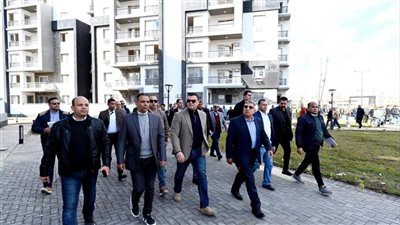 وزير الإسكان ومحافظ الدقهلية يتفقد كورنيش مدينة المنصورة الجديدة.. ومشروع جنة وسكن مصر  بالمدينة