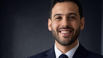 ارتفاع أسعار الذهب يفرض تحديات جديدة على عوائد الادخار بالبنوك