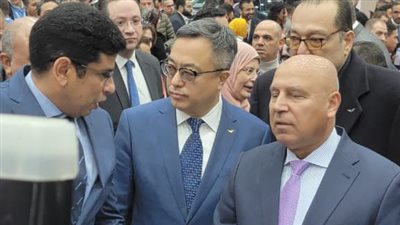 كامل الوزير يتفقد جناح «كايي» في أوتومورو 2026 ويشيد بخطط التوطين والتصدير من مصر