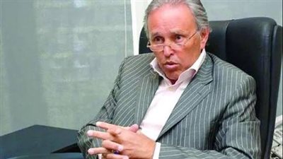 هاني توفيق يحذر المصريين من الإسراف بسبب التوترات في المنطقة