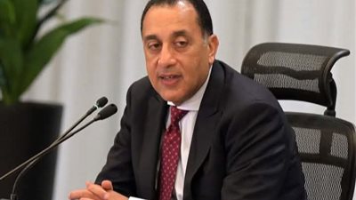 مدبولي يتابع مع وزير البترول موقف الاحتياطيات البترولية وانتظام تأمين الإمدادات